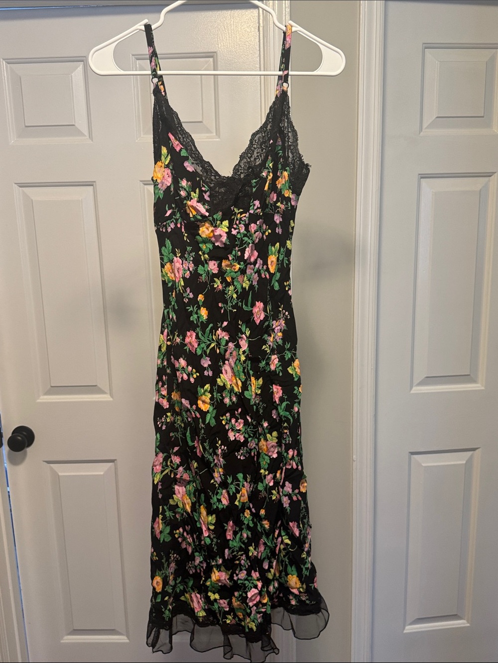Vintage Floral Betsy Johnson Floral Lace-Trim Slip Dress